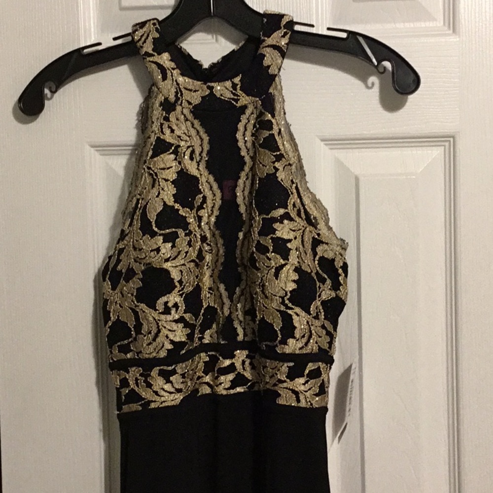 Morgan & Company Juniors' Glitter-Lace Gown sz 1/2 NWT